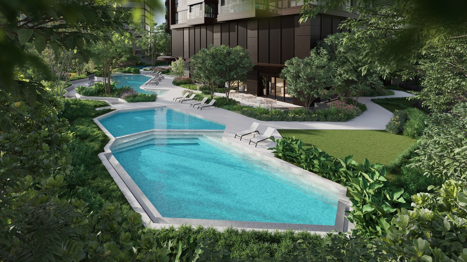 Leisure pool at The Courtyard